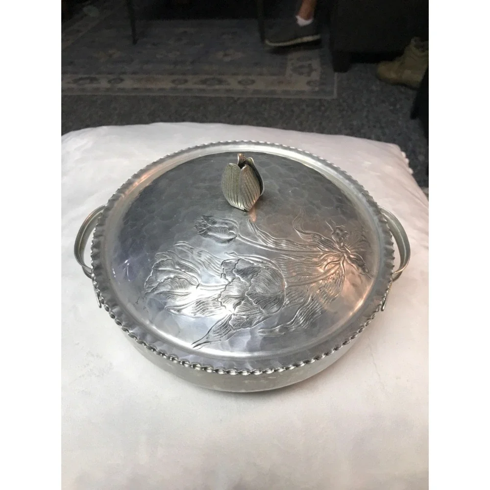 MCM Vintage hammered aluminum casserole with lid, MCM, Rodney Kent, tulip design